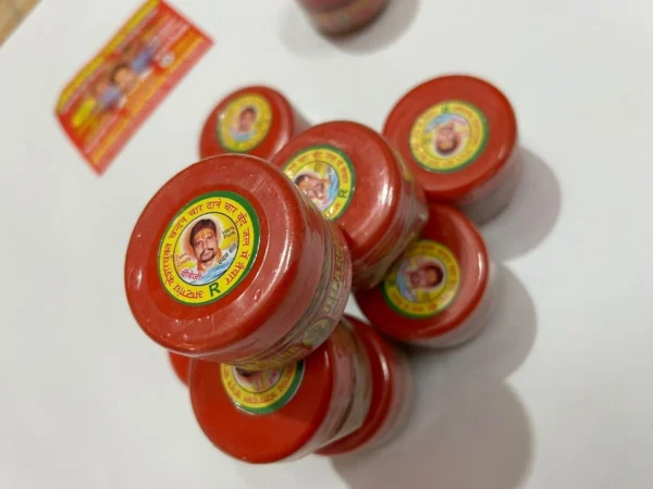 Chandan Powder SRI JI Krishna Teeka Chandan DANEDAR | New Packing |Best in Quality | VIPIN DHARMIK PUSTAK BHANDAR | SHRI JI CHANDAN CHAUBE JI Wale - Image 6