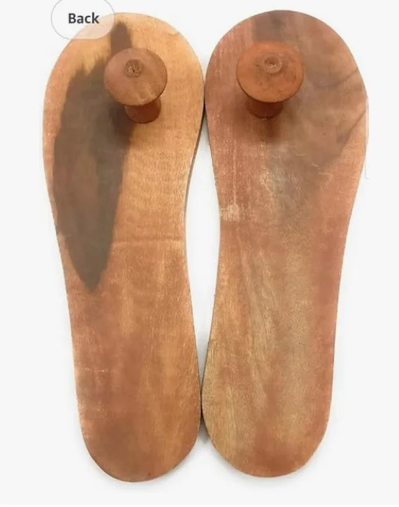 Wooden Slippers, Sandals, Traditional Design / Charan Paduka / Wooden Khadau / Paduka